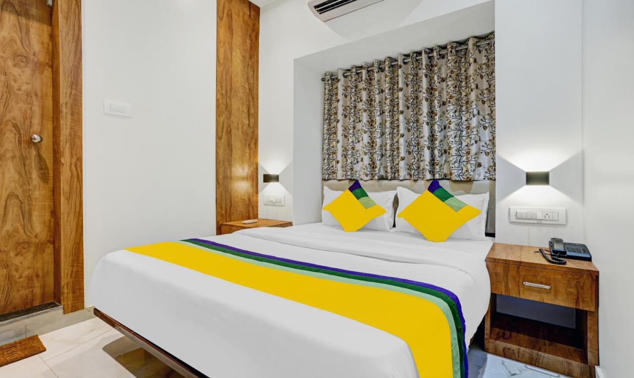 Itsy Hotels Heraa International Mumbai Bagian luar foto