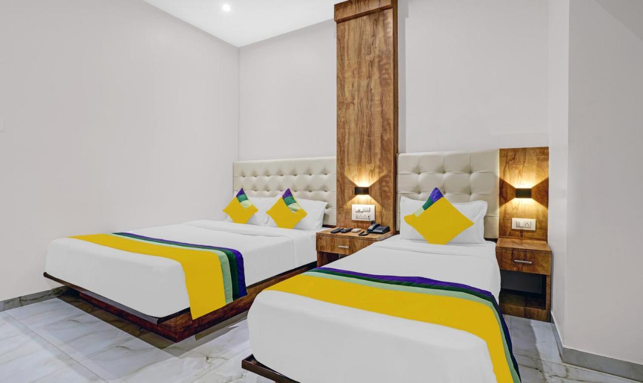 Itsy Hotels Heraa International Mumbai Bagian luar foto