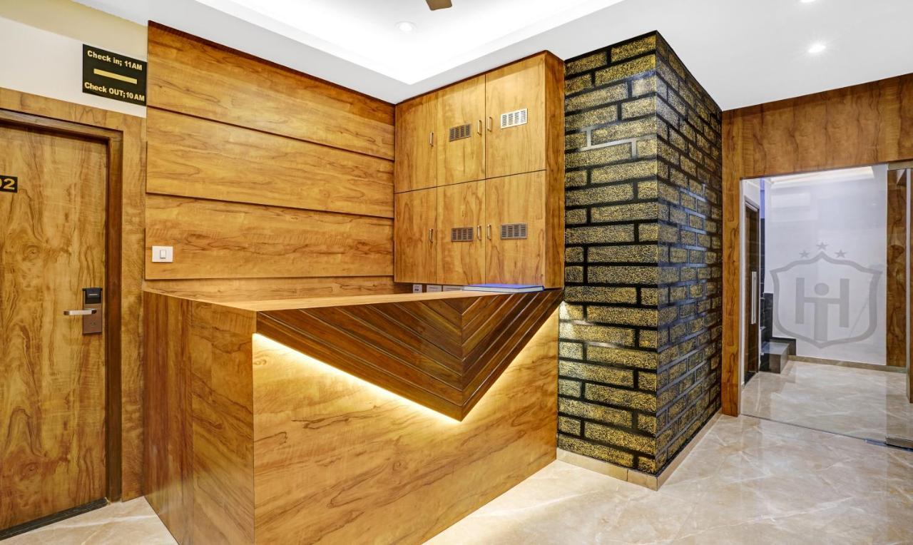 Itsy Hotels Heraa International Mumbai Bagian luar foto
