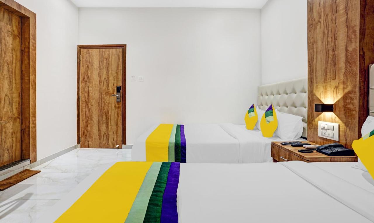Itsy Hotels Heraa International Mumbai Bagian luar foto